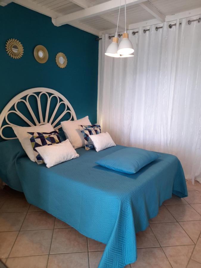 9 Lyly Location F3 Mezzanine Apartment Sainte-Anne Bagian luar foto