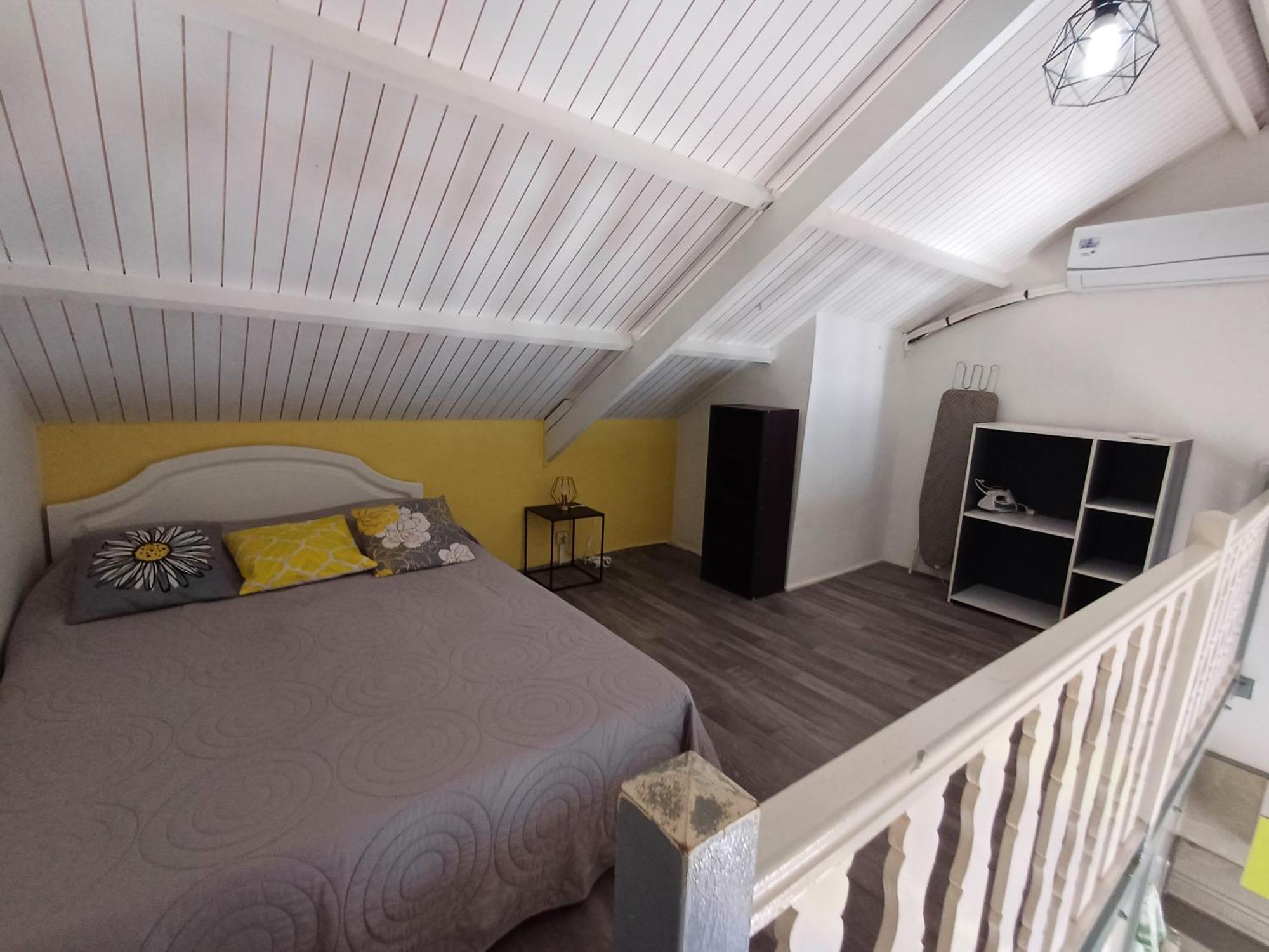 9 Lyly Location F3 Mezzanine Apartment Sainte-Anne Bagian luar foto